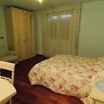 Oda ve Kahvaltı La Torretta Tavullia